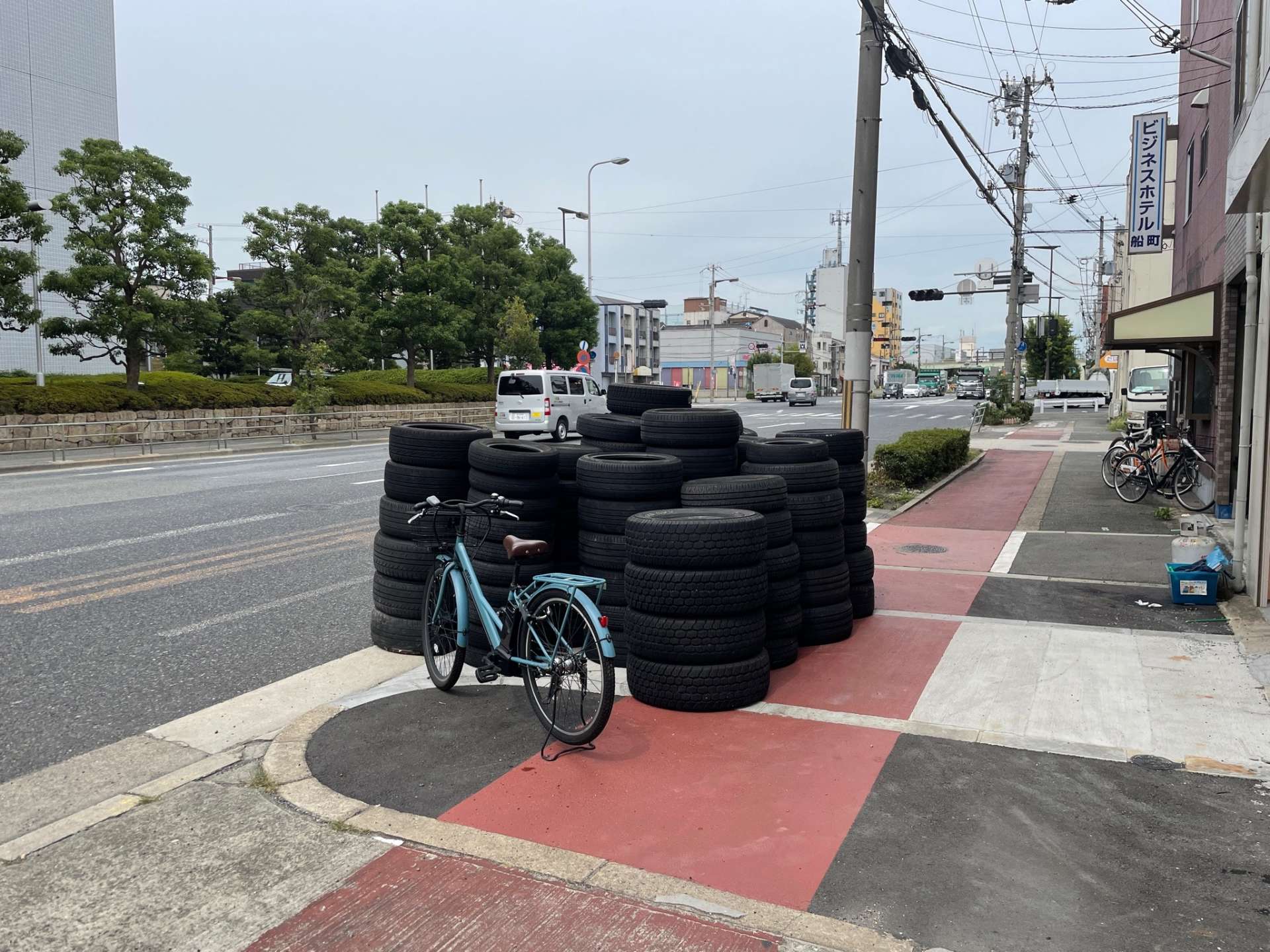 ダイエットせねばｗ　と廃棄タイヤ回収　　　　　　　　　（大阪市の持ち込みタイヤ交換は、K-BLAST)
